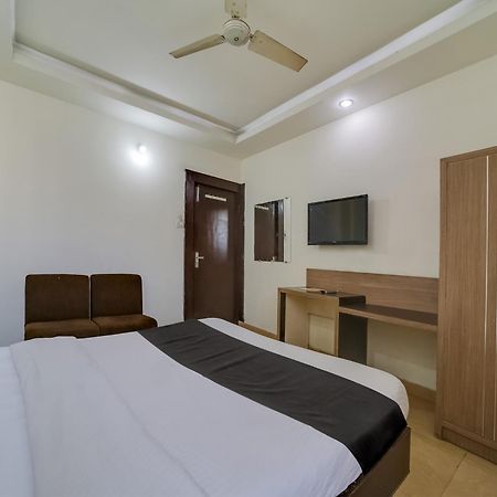 Super Hotel O The Surbhi Bhopal Exteriör bild